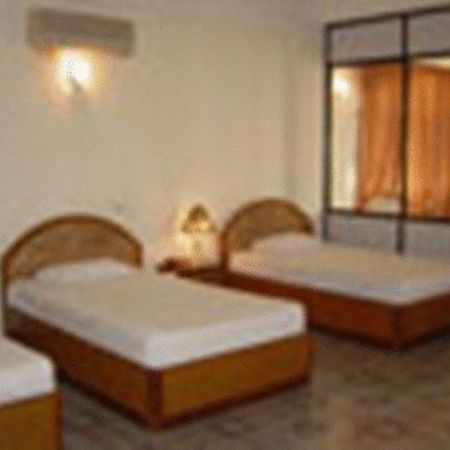 Cao Nguyen Hotel Буонметхуот Экстерьер фото