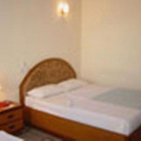 Cao Nguyen Hotel Буонметхуот Экстерьер фото